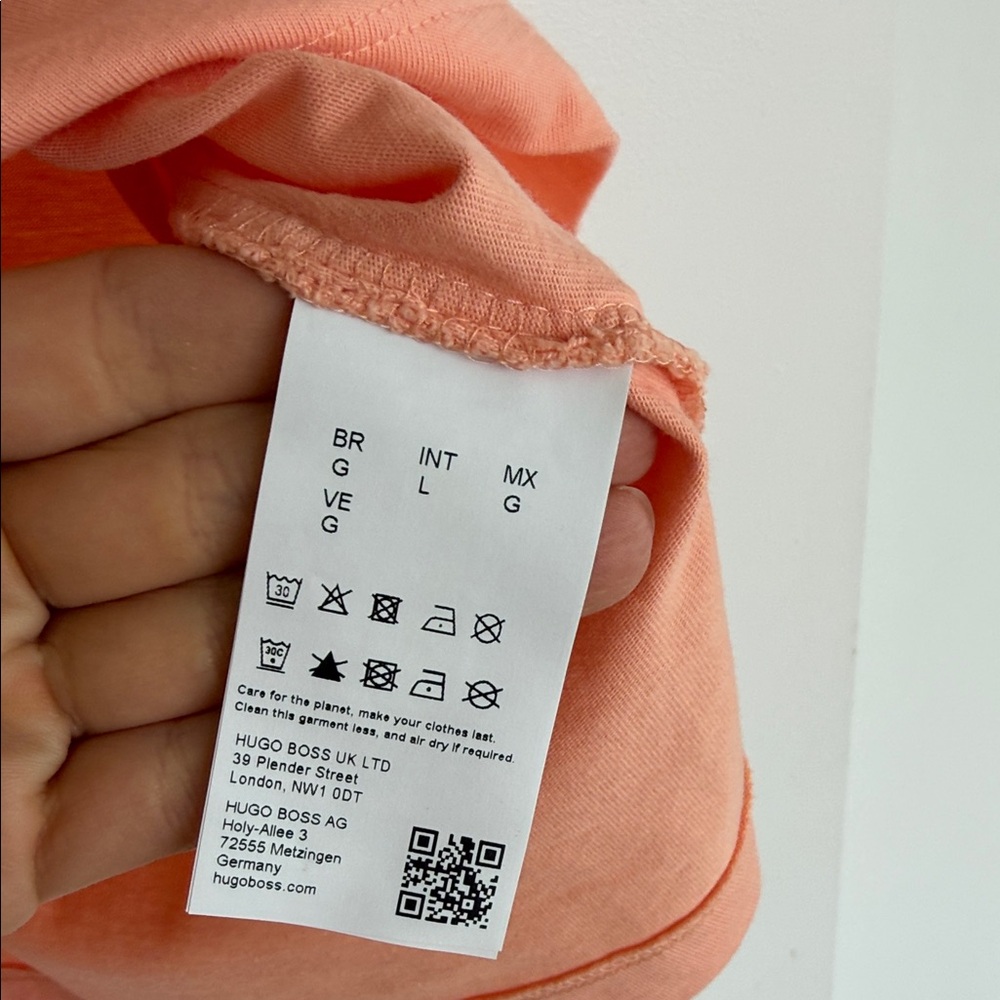 Hugo Boss Coral Crewneck Graphic Tee - Picture 7 of 9